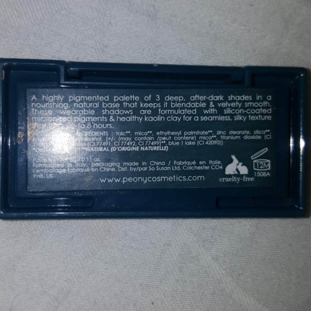 Eyeshadow - Picture 2 of 4